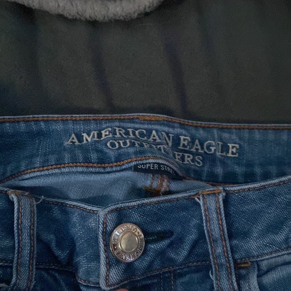 American Eagle Jeans - Picture 3 of 5